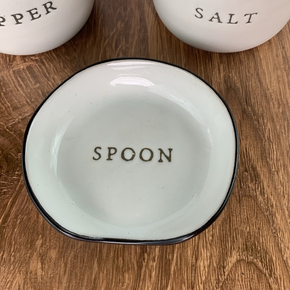Hearth & Hand with Magnolia White pepper and Salt Stoneware with spoon rest - Picture 2 of 13